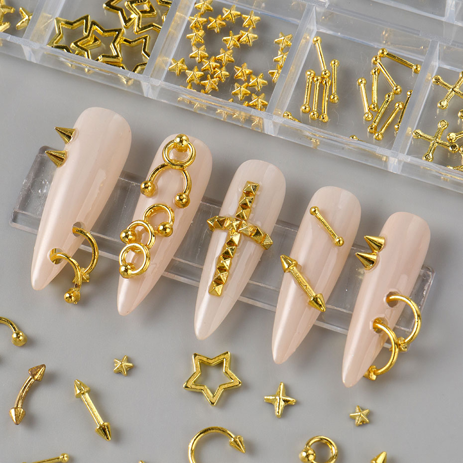 ชาร์มเล็บโลหะผสมสีเงินทองสไตล์ - Y2K Tech Accessories บทวิจารณ์และราคา